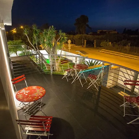 Bed & Breakfast Tra Le Braccia Di Morfeo 3*