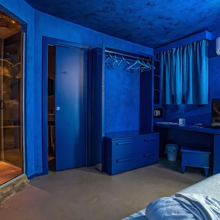 Bed and breakfast Tra Le Braccia Di Morfeo 4*