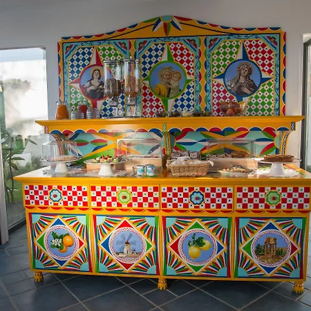 Bed & Breakfast Tra Le Braccia Di Morfeo Terrasini
