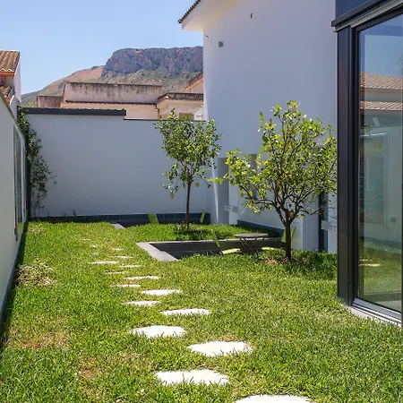 Bed & Breakfast Tra Le Braccia Di Morfeo Terrasini