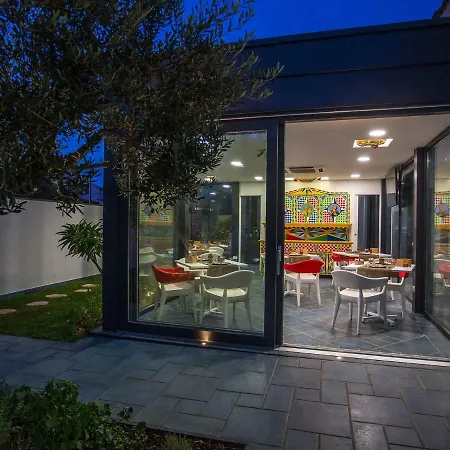 Tra Le Braccia Di Morfeo Bed & Breakfast Terrasini